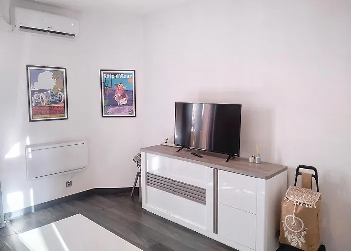 公寓 Le Cendre 胡安莱潘